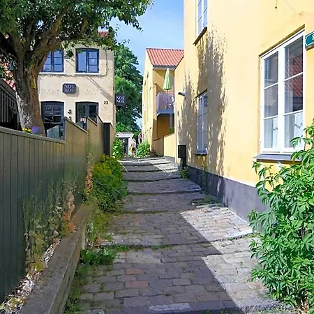 & Dragør