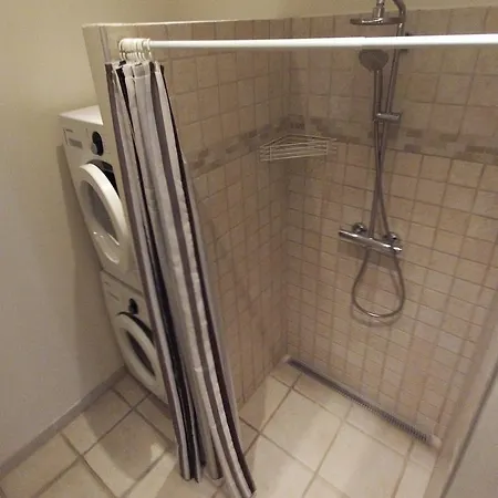 아파트호텔 & 드라고