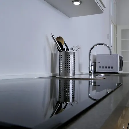 Apartmanhotel & 3*